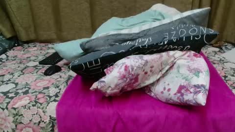 naughtyfireball online show from December 1, 4:32 pm