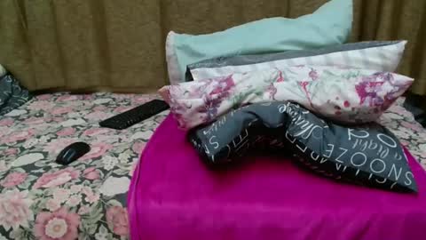 naughtyfireball online show from December 2, 5:32 pm