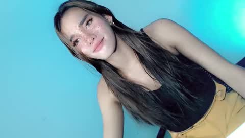 Snapshot of naughtygirlintown chatting on February 26, 4:30 am Mariella online show from February 26, 4:30 am