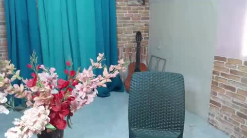 Snapshot of naughtygirlkathy chatting on February 7, 10:52 pm kathy online show from February 7, 10:52 pm