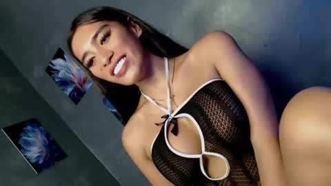 J A N E online show from May 17, 3:49 am