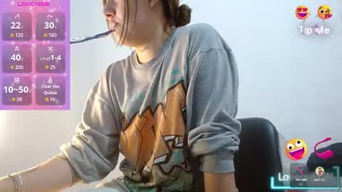 Snapshot of naughtyplayass chatting on February 20, 6:24 pm naughtyplayass online show from February 20, 6:24 pm