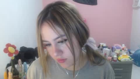 Snapshot of naughtyplayass chatting on March 11, 6:41 pm naughtyplayass online show from March 11, 6:41 pm
