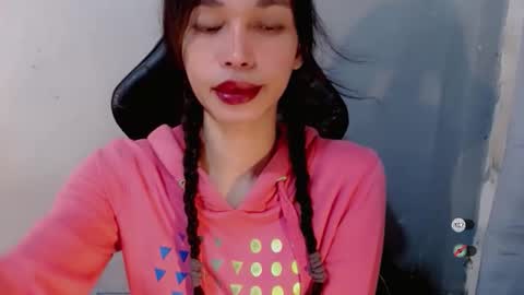 Celine online show from October 6, 7:48 am