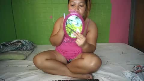 Snapshot of naughtyvina4u chatting on January 29, 4:58 am VI NA online show from January 29, 4:58 am