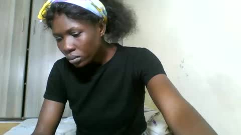naughtyviv online show from October 12, 6:21 pm