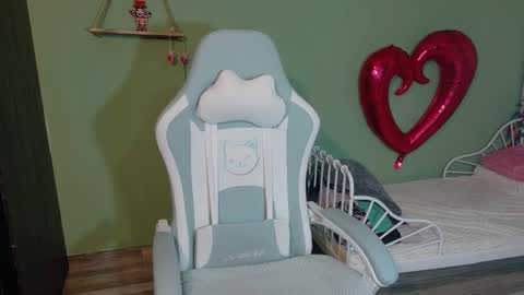 sabrina online show from February 14, 6:05 am