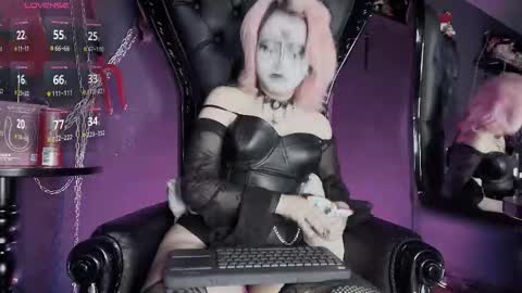 Navier  online show from March 18, 5:46 am