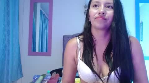 naya_10 online show from July 14, 8:36 pm
