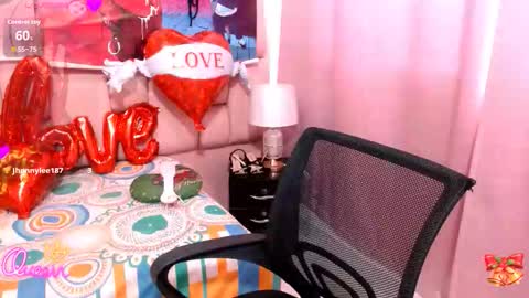 nayla online show from March 12, 6:44 pm