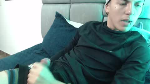 Im Nayton online show from February 19, 12:26 pm