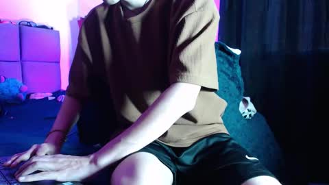 Im Nayton online show from November 10, 11:02 am