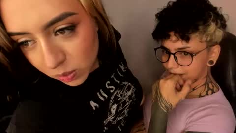 nazzz10 online show from November 28, 5:20 pm