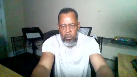 Snapshot of ncmale2021 chatting on October 13, 3:08 am Terry online show from October 13, 3:08 am