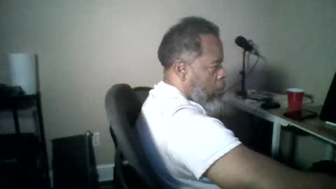 Snapshot of ncmale2021 chatting on September 15, 2:35 am Terry online show from September 15, 2:35 am
