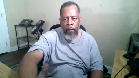 Snapshot of ncmale2021 chatting on October 16, 2:49 pm Terry online show from October 16, 2:49 pm