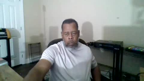 Snapshot of ncmale2021 chatting on October 12, 2:59 am Terry online show from October 12, 2:59 am