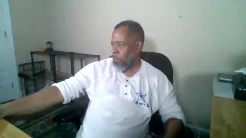 Snapshot of ncmale2021 chatting on October 7, 1:56 am Terry online show from October 7, 1:56 am