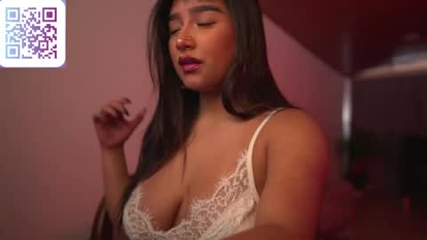 Nefertari online show from March 22, 12:42 pm