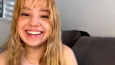 Emma online show from February 26, 4:21 pm