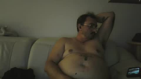 nefrako online show from October 23, 3:41 am