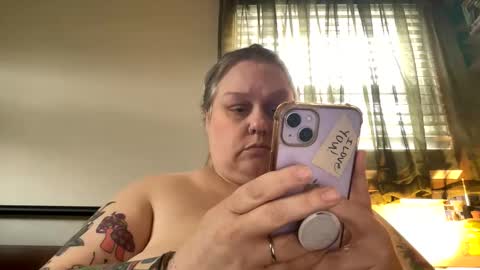 Nellie Atlas online show from May 12, 6:17 pm