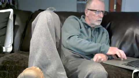 Jack online show from December 1, 1:14 am