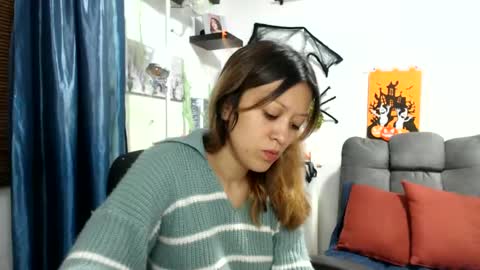 Snapshot of nena_lov chatting on October 13, 11:07 pm Star online show from October 13, 11:07 pm