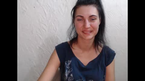 Snapshot of nensyfay_ chatting on September 27, 9:34 pm Nensy online show from September 27, 9:34 pm