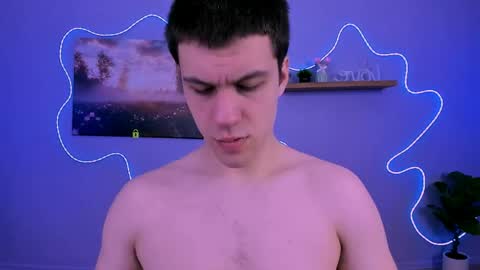 neo_raze_ online show from April 16, 6:41 pm