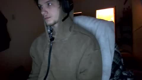 nephew_p online show from March 28, 1:29 am