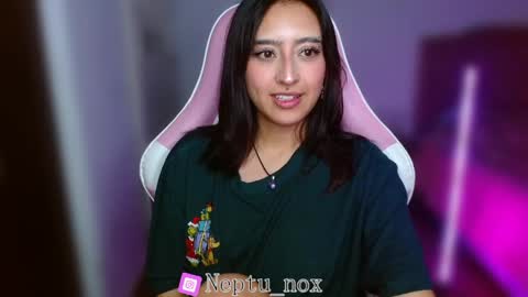 Neptu noxx online show from April 16, 9:39 pm