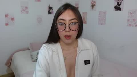 Nessa online show from July 13, 12:58 am