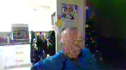 Snapshot of nesuk chatting on December 13, 10:34 pm nesuk online show from December 13, 10:34 pm