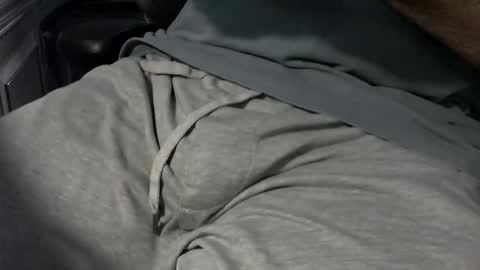 nevrsaynevr2000 online show from April 17, 2:30 pm