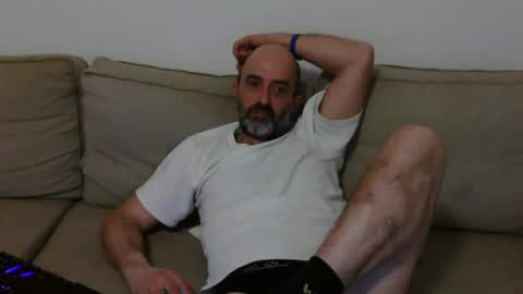Snapshot of new_simi_74 chatting on February 14, 7:33 pm simi online show from February 14, 7:33 pm