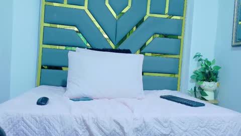 neytanmalcon online show from November 21, 12:30 am