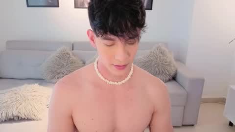   online show from February 10, 4:32 pm