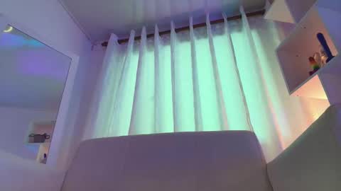 Snapshot of nezo_ chatting on September 29, 12:04 pm Angie Instagram angie julianac add me online show from September 29, 12:04 pm