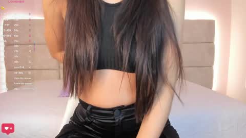 Nia online show from March 24, 12:00 pm