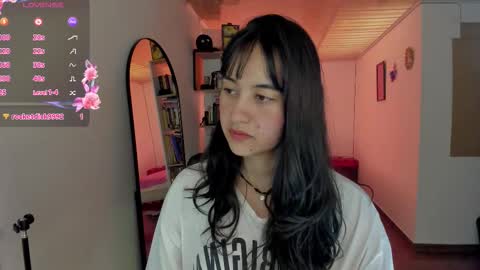 Nia online show from March 24, 8:15 pm