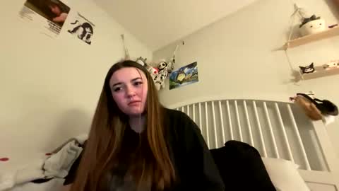 Nia online show from December 2, 6:34 am