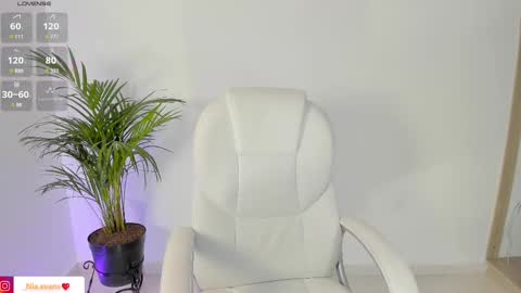 Nia online show from March 3, 1:01 pm