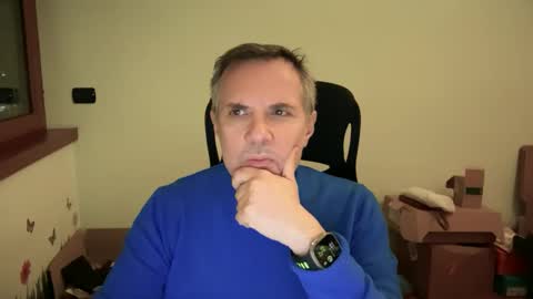 Snapshot of niceshy_71 chatting on January 18, 4:53 pm Andrew online show from January 18, 4:53 pm