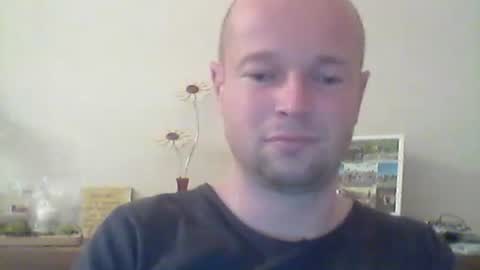 Snapshot of nick1990b chatting on October 22, 5:25 pm nick1990b online show from October 22, 5:25 pm
