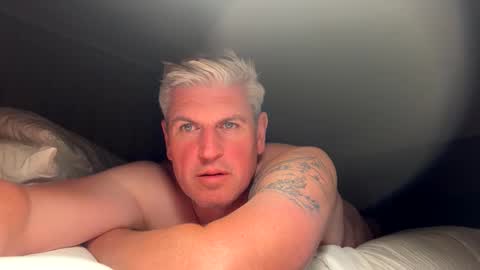 nick578320 online show from June 2, 2:52 pm