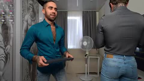 nick_howlenxx online show from July 24, 1:08 pm