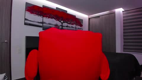 Nick Klaus online show from December 6, 11:19 pm