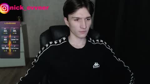 Snapshot of nick_owner chatting on October 29, 3:08 am Nick online show from October 29, 3:08 am