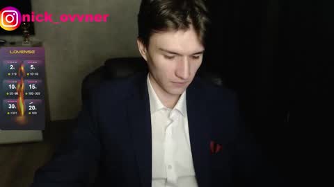 Snapshot of nick_owner chatting on September 29, 2:43 am Nick online show from September 29, 2:43 am